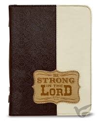 Productafbeelding: voorkant van Biblecover Be Strong Medium